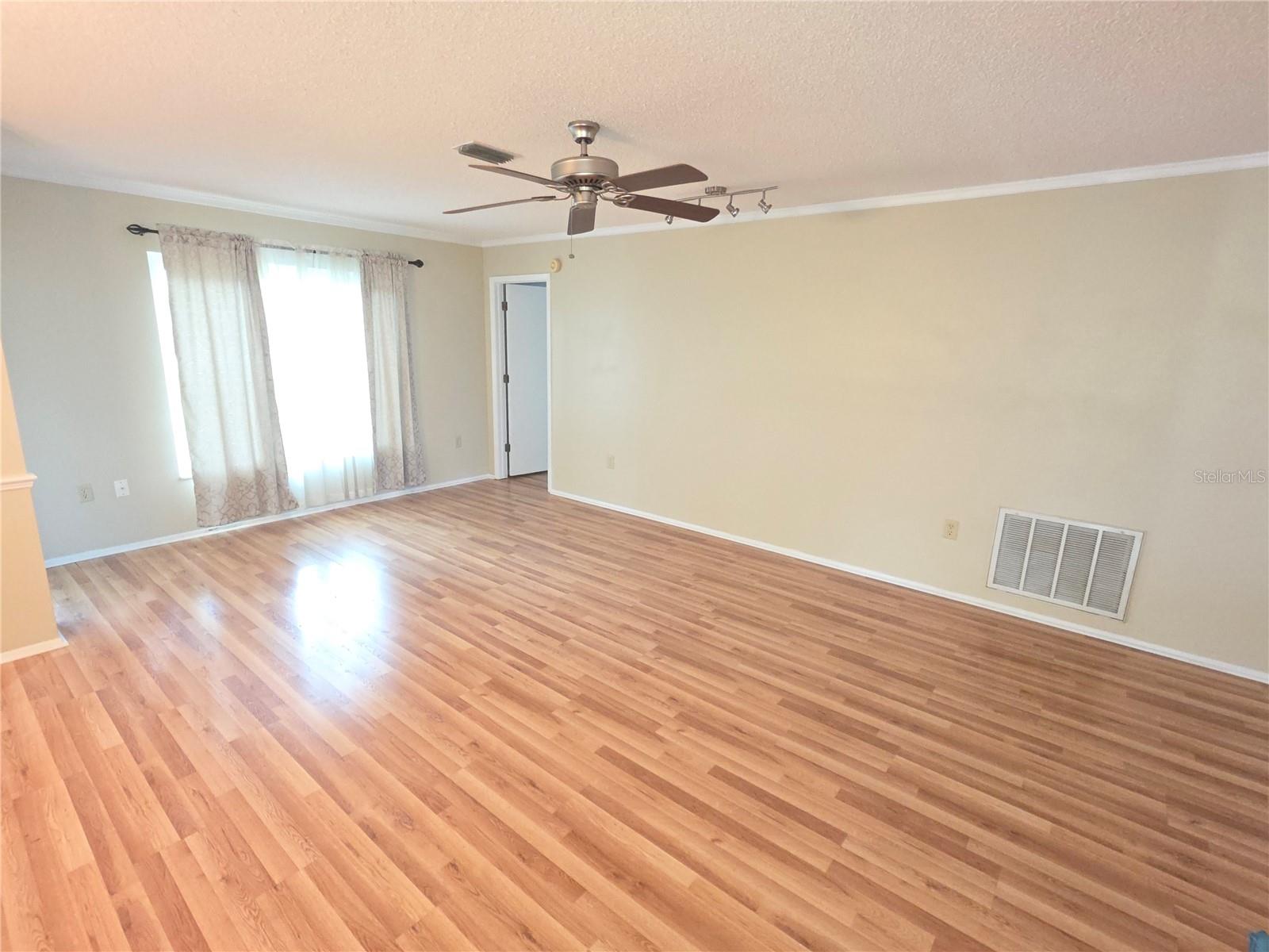 TIMBER PINES - Residential