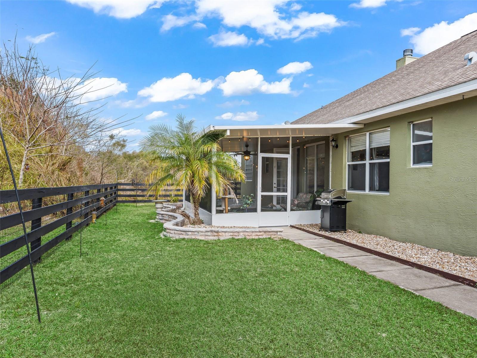 MANOR HILL ESTATE - Residential