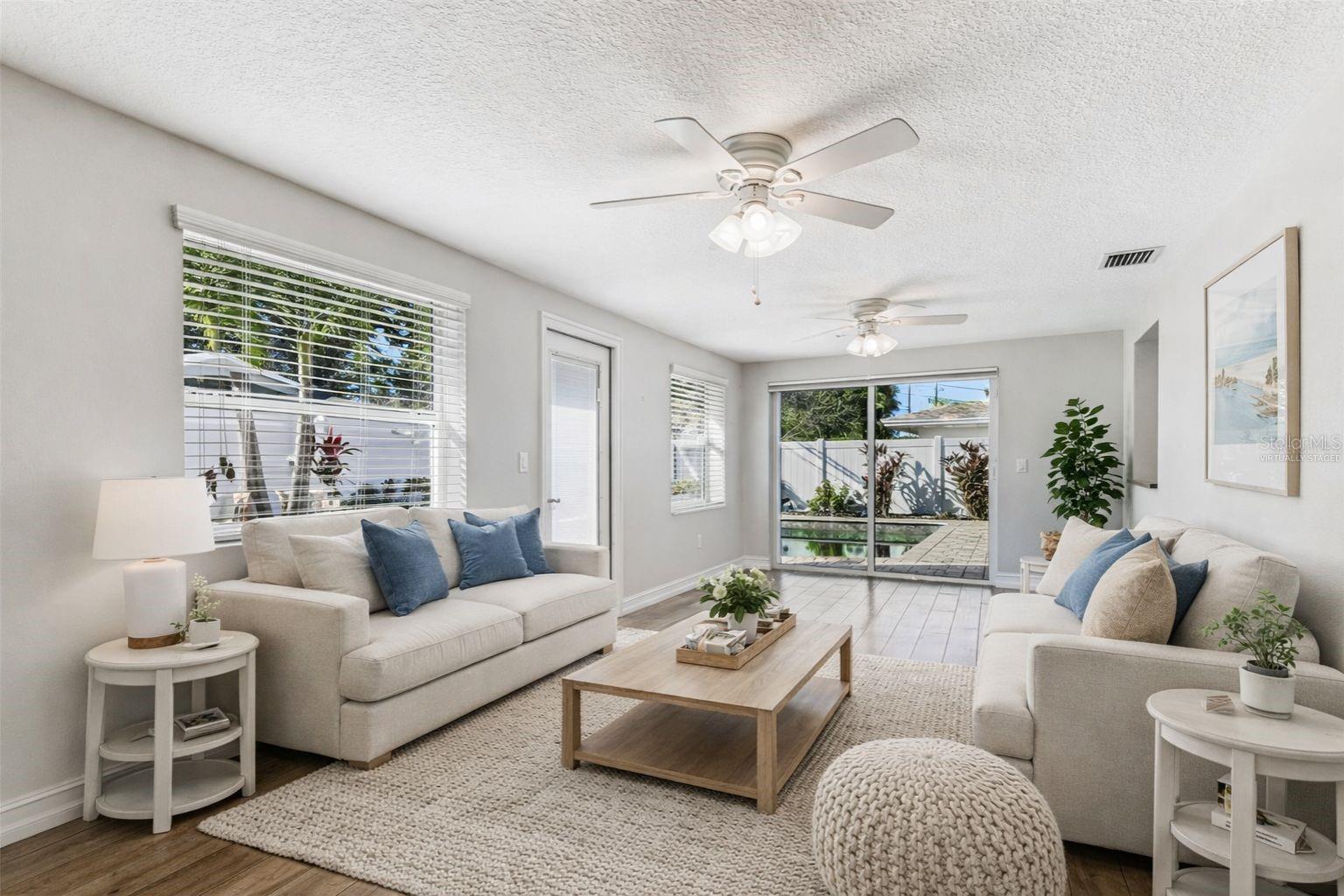 WOODLAND HILLS 1ST ADD - Residential