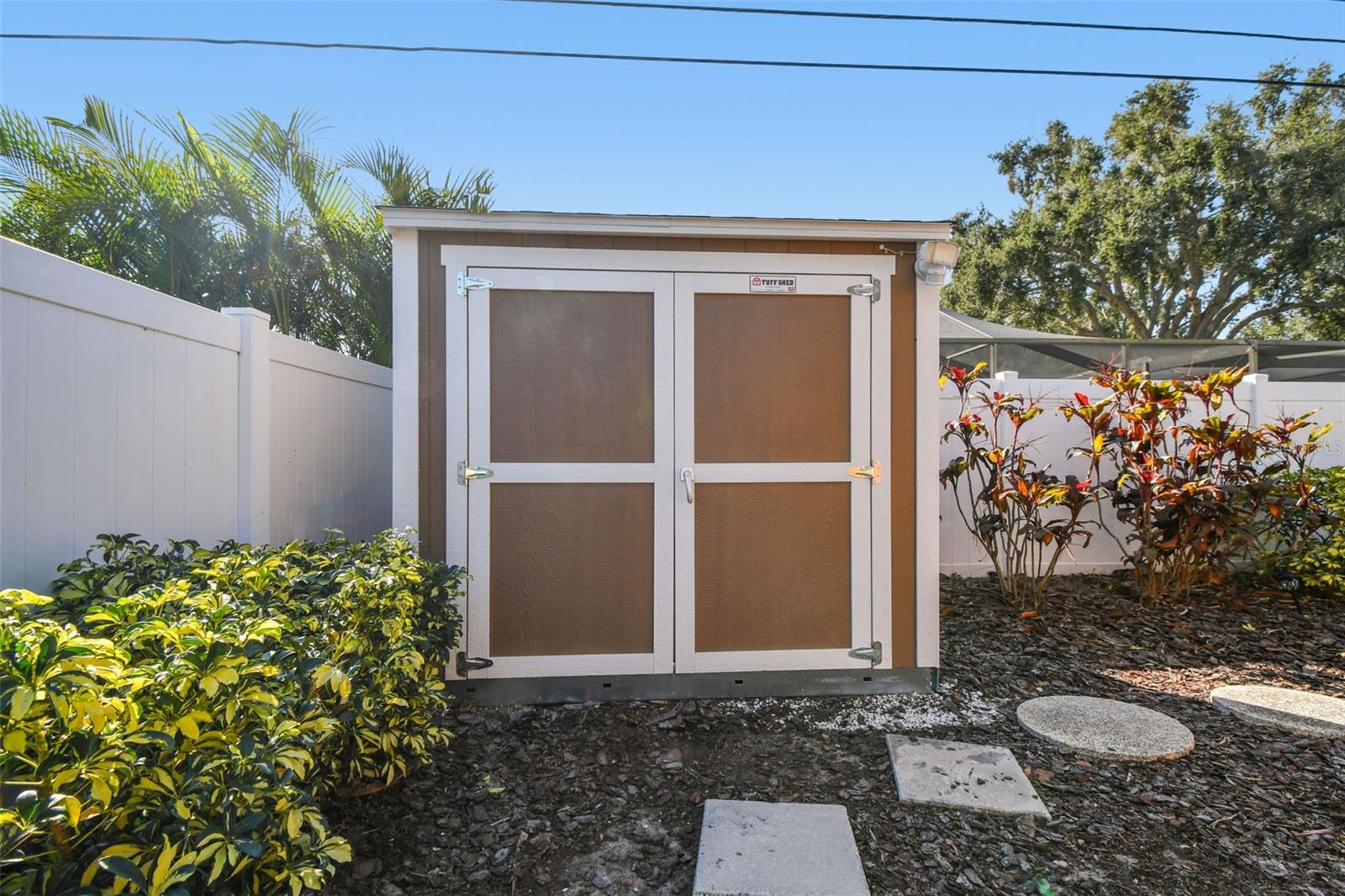 WOODLAND HILLS 1ST ADD - Residential