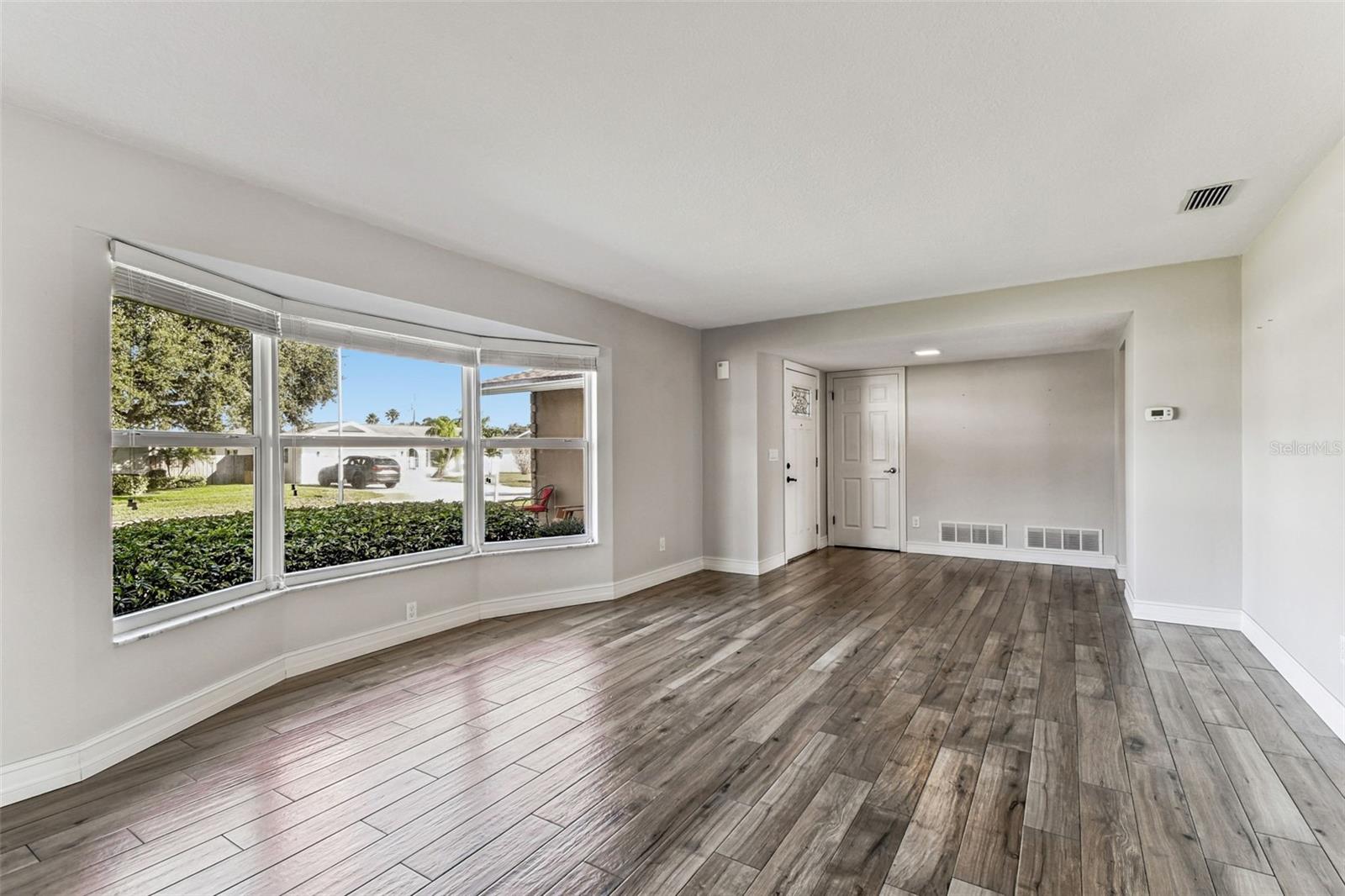 WOODLAND HILLS 1ST ADD - Residential