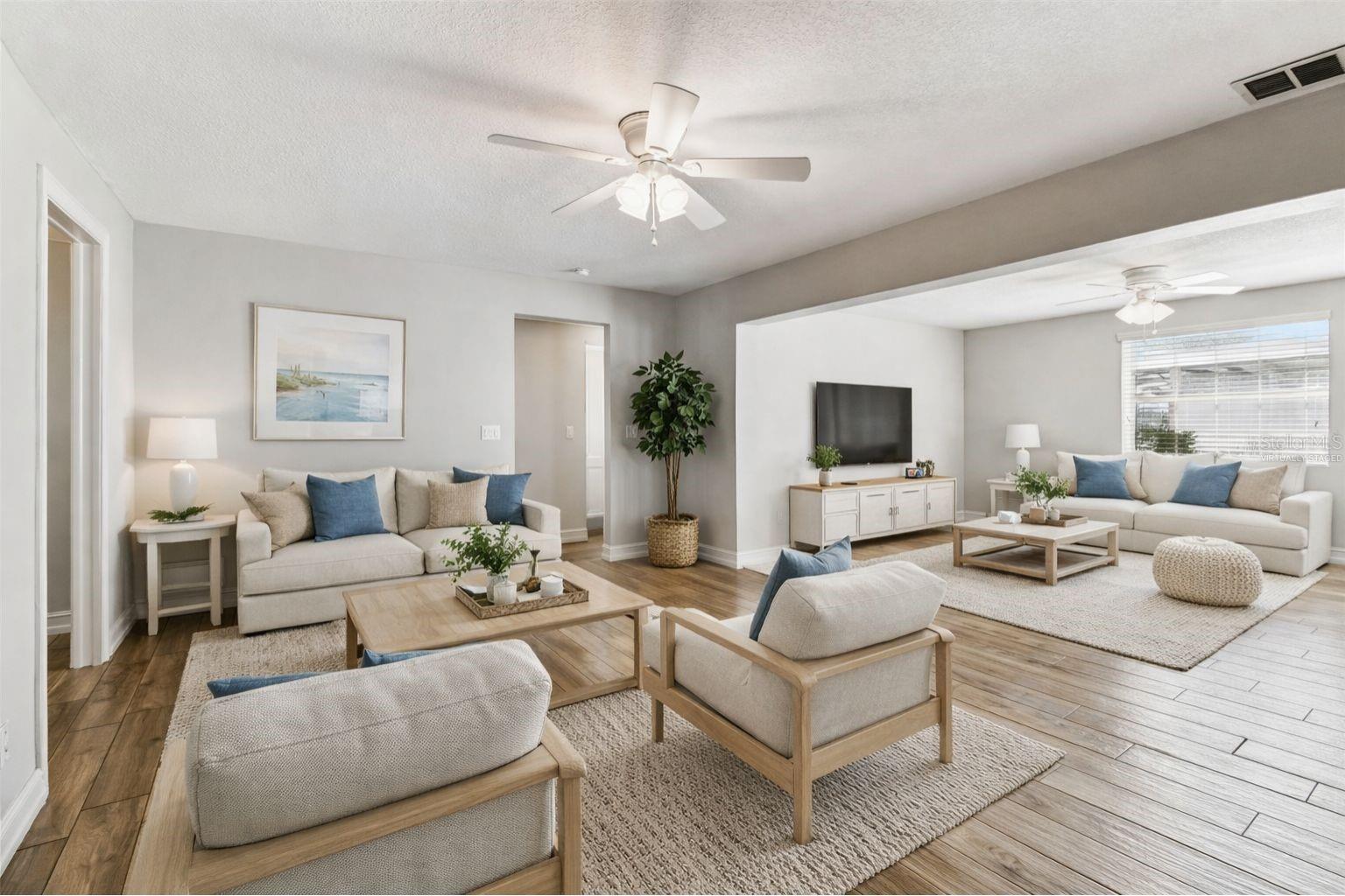 WOODLAND HILLS 1ST ADD - Residential