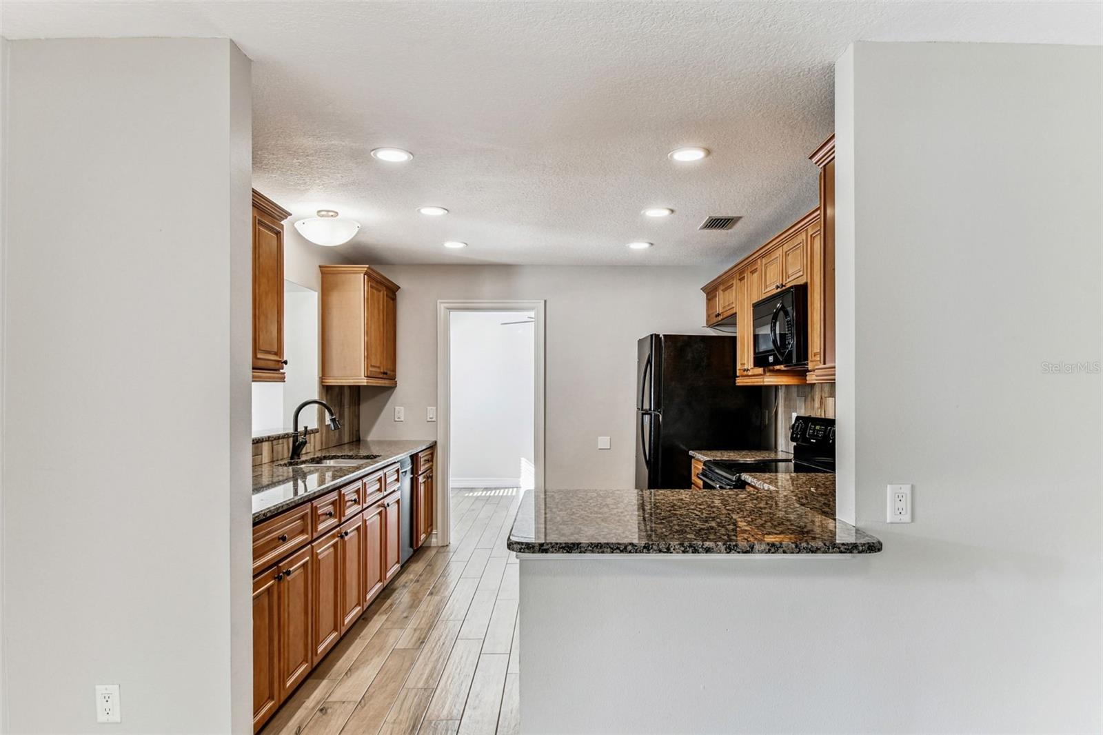 WOODLAND HILLS 1ST ADD - Residential