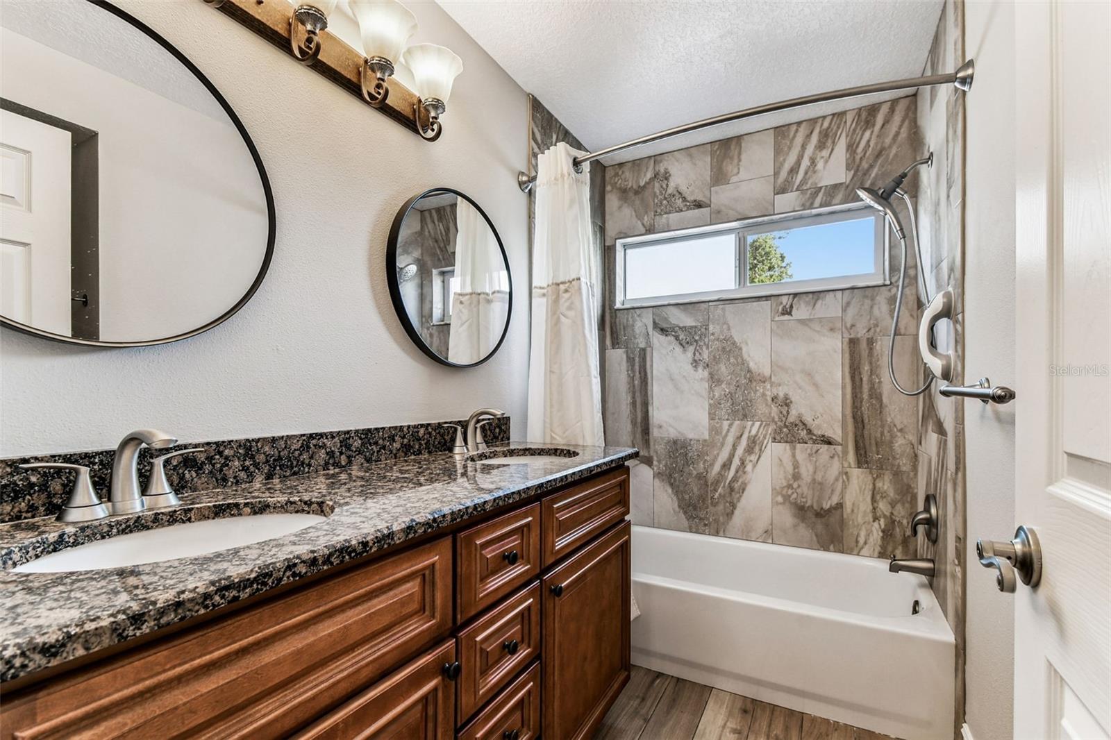 WOODLAND HILLS 1ST ADD - Residential