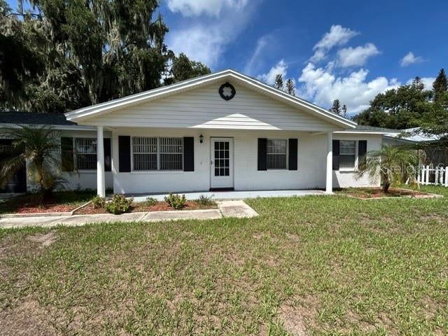 890 W WHITE BIRCH LANE