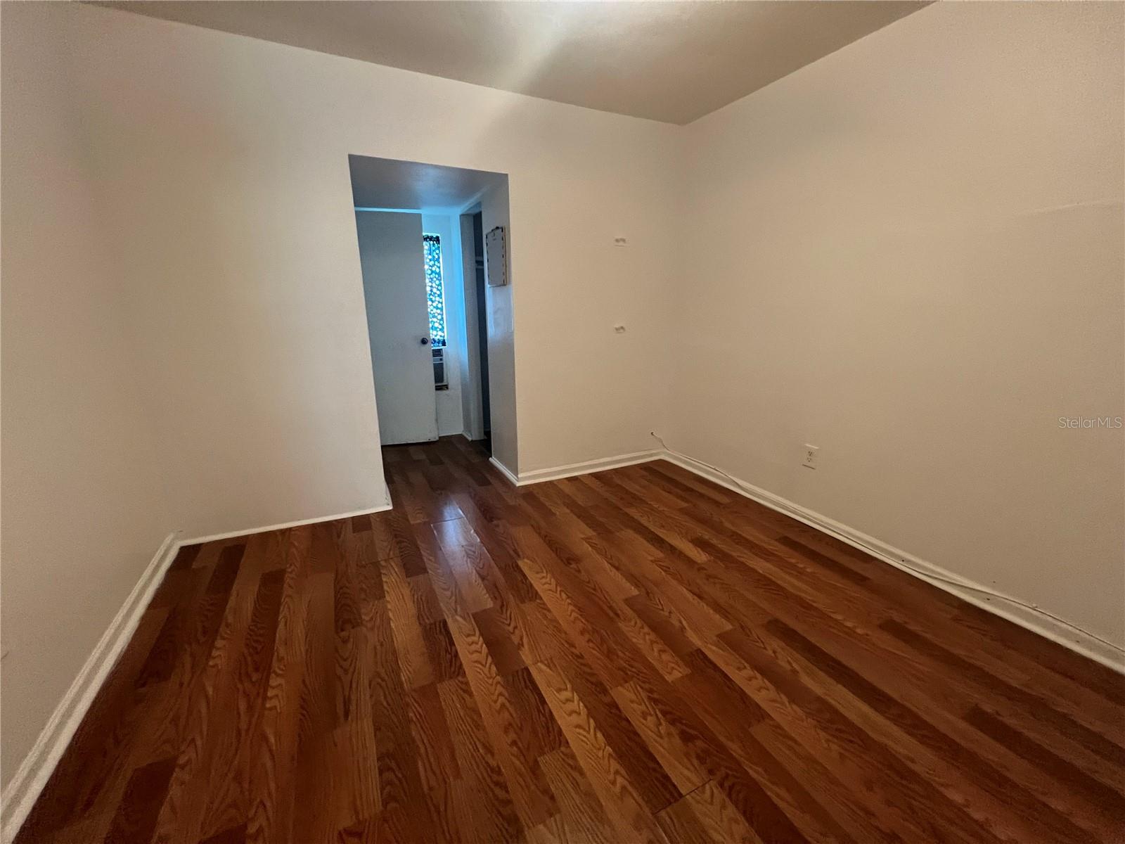 GROVE PARK VISTA SUB - Residential Lease