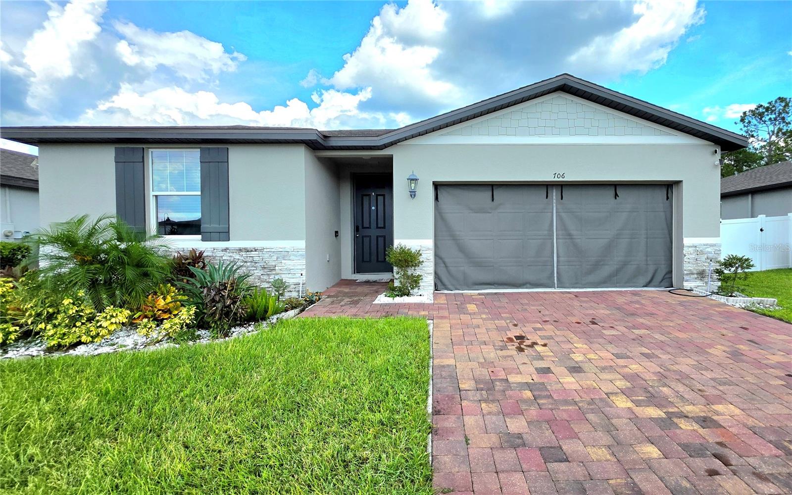 Live in style and comfort in this beautiful home located in the desirable community of Vistamar Villages. Move-in ready, this residence offers a contemporary design with open, functional, and light-filled spaces. Featuring 4 spacious bedrooms and 3 full bathrooms, it is the perfect option for families seeking comfort in a peaceful and secure environment while staying well connected. The kitchen comes equipped with quality appliances and generous storage, while the private backyard provides the ideal setting to relax or enjoy the outdoors. A covered two-car garage and additional driveway parking add to the convenience, and its prime location offers easy access to top-rated schools, hospitals, supermarkets, restaurants, and recreational parks, as well as quick connections to I-4 and 429. Available now for rent, contact me today for more information or to schedule a private showing.