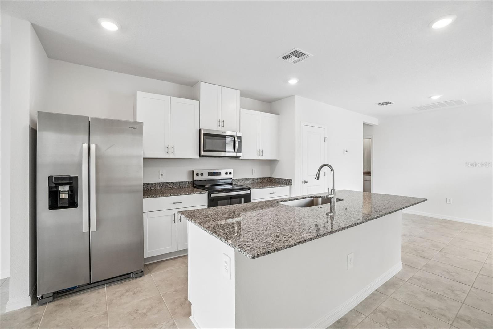 HAMILTON BLUFF - Residential