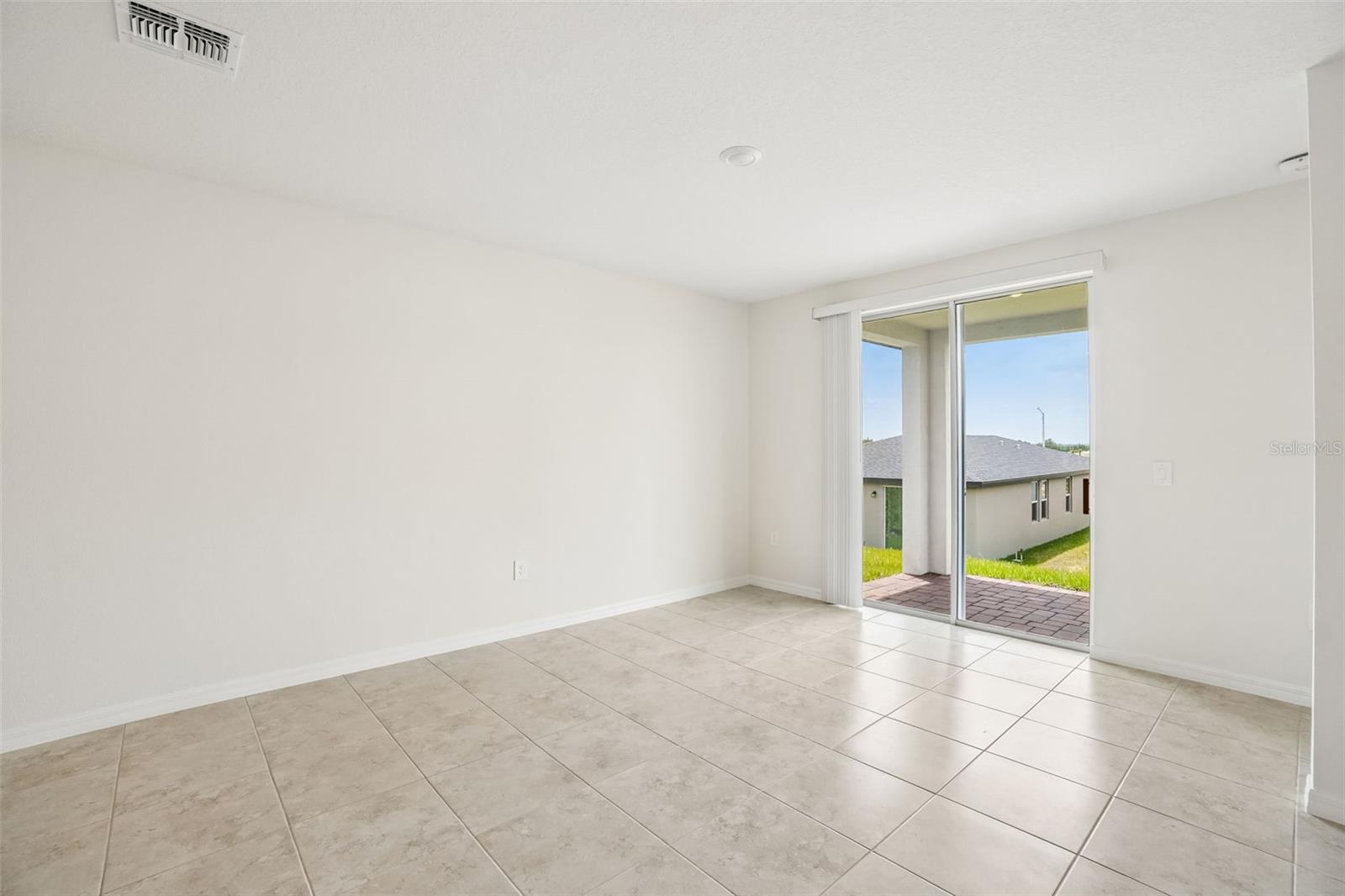 HAMILTON BLUFF - Residential