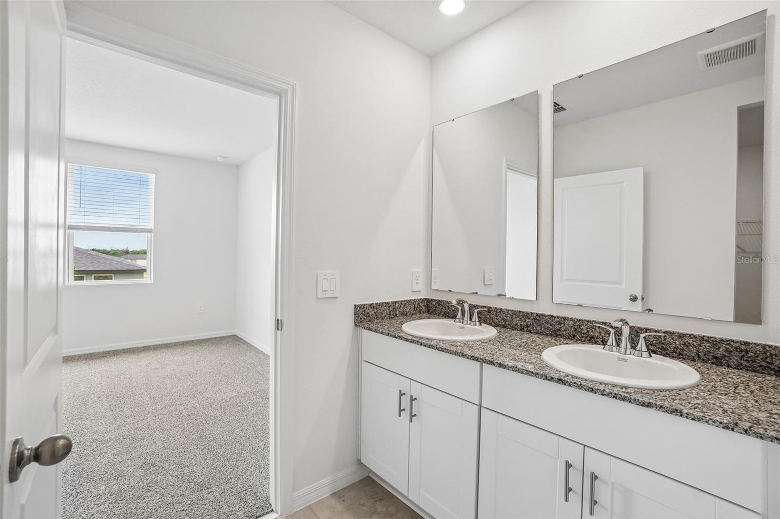 HAMILTON BLUFF - Residential