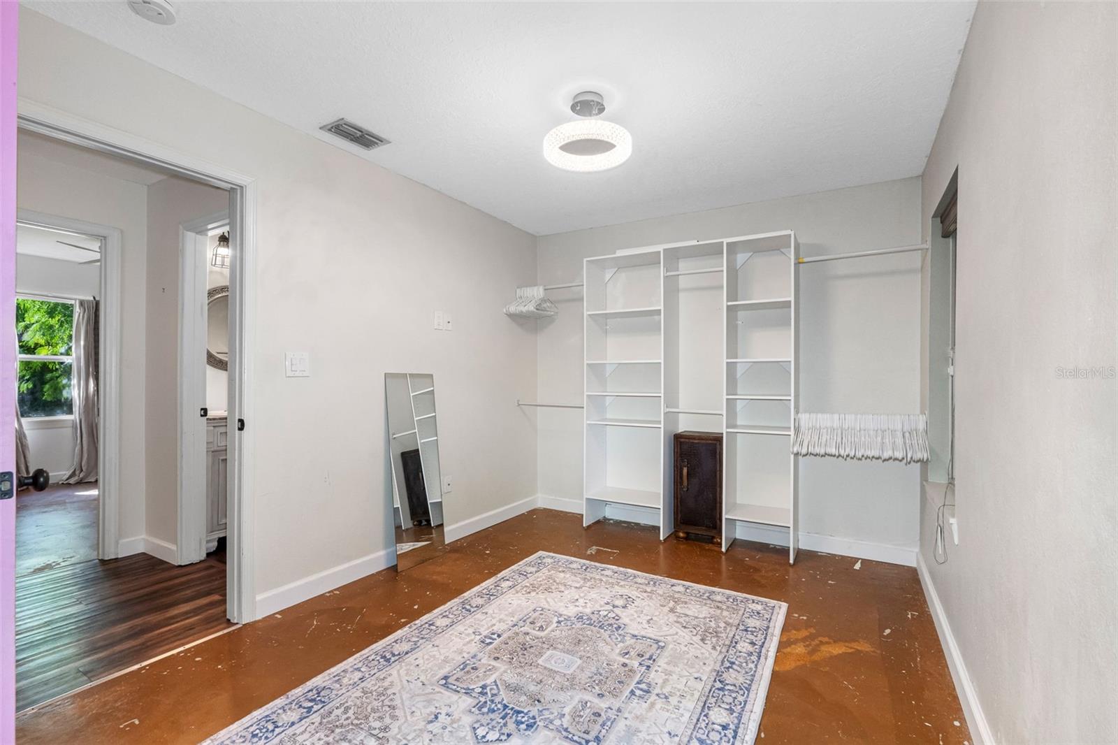 UNPLATTED - Residential