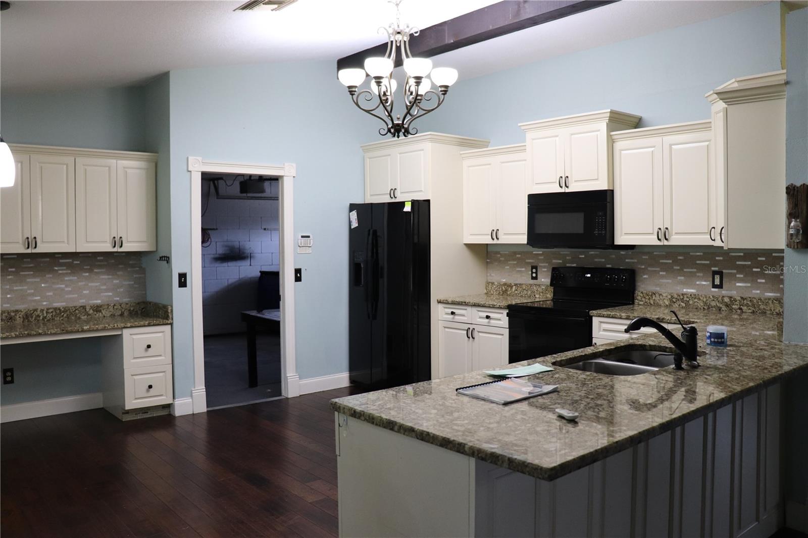 TANGERINE - Residential