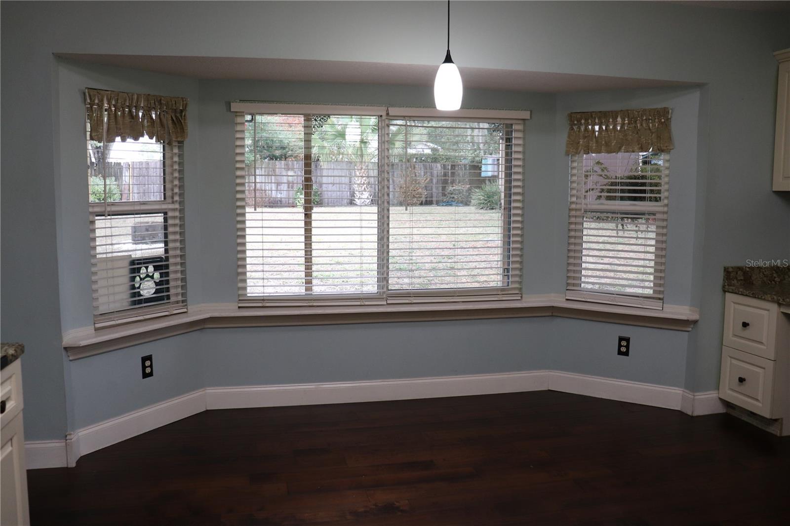 TANGERINE - Residential