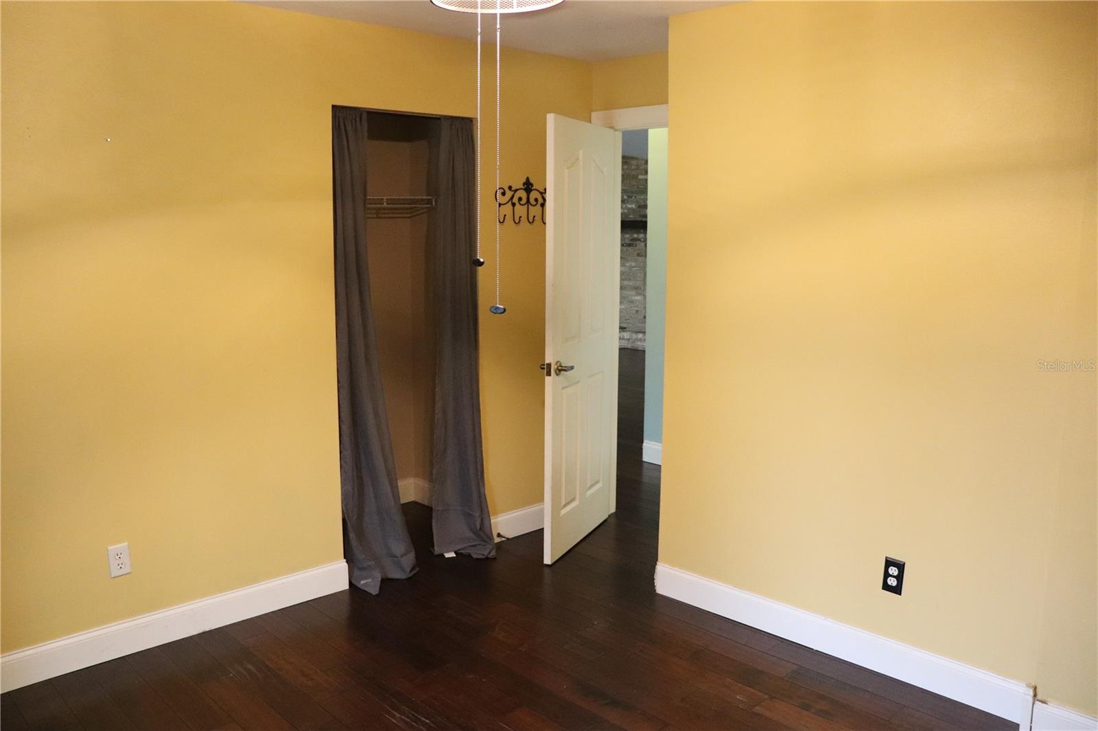 TANGERINE - Residential