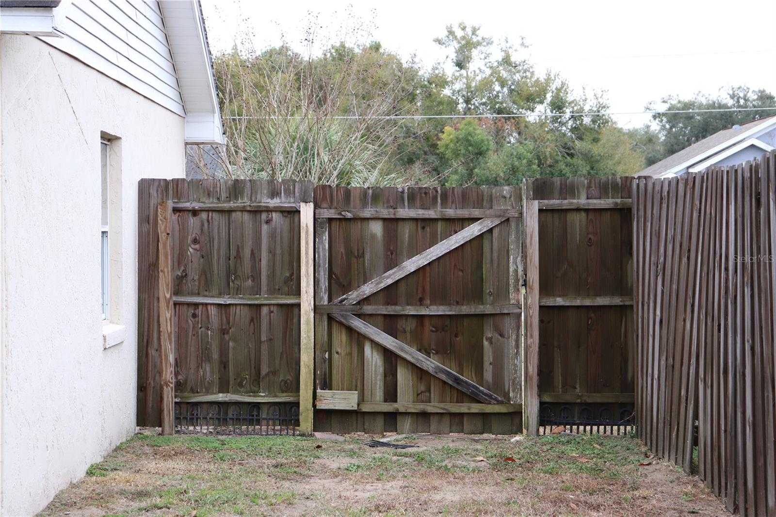 TANGERINE - Residential