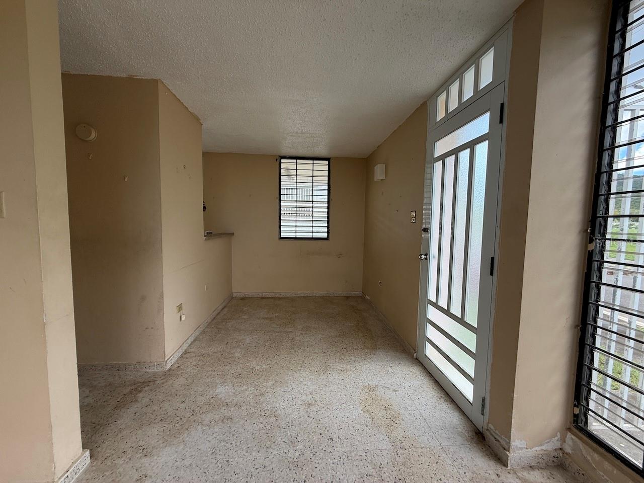 ALTURAS DE SAN PEDRO - Residential