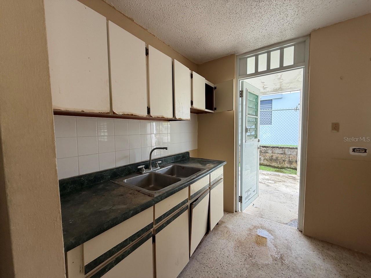 ALTURAS DE SAN PEDRO - Residential