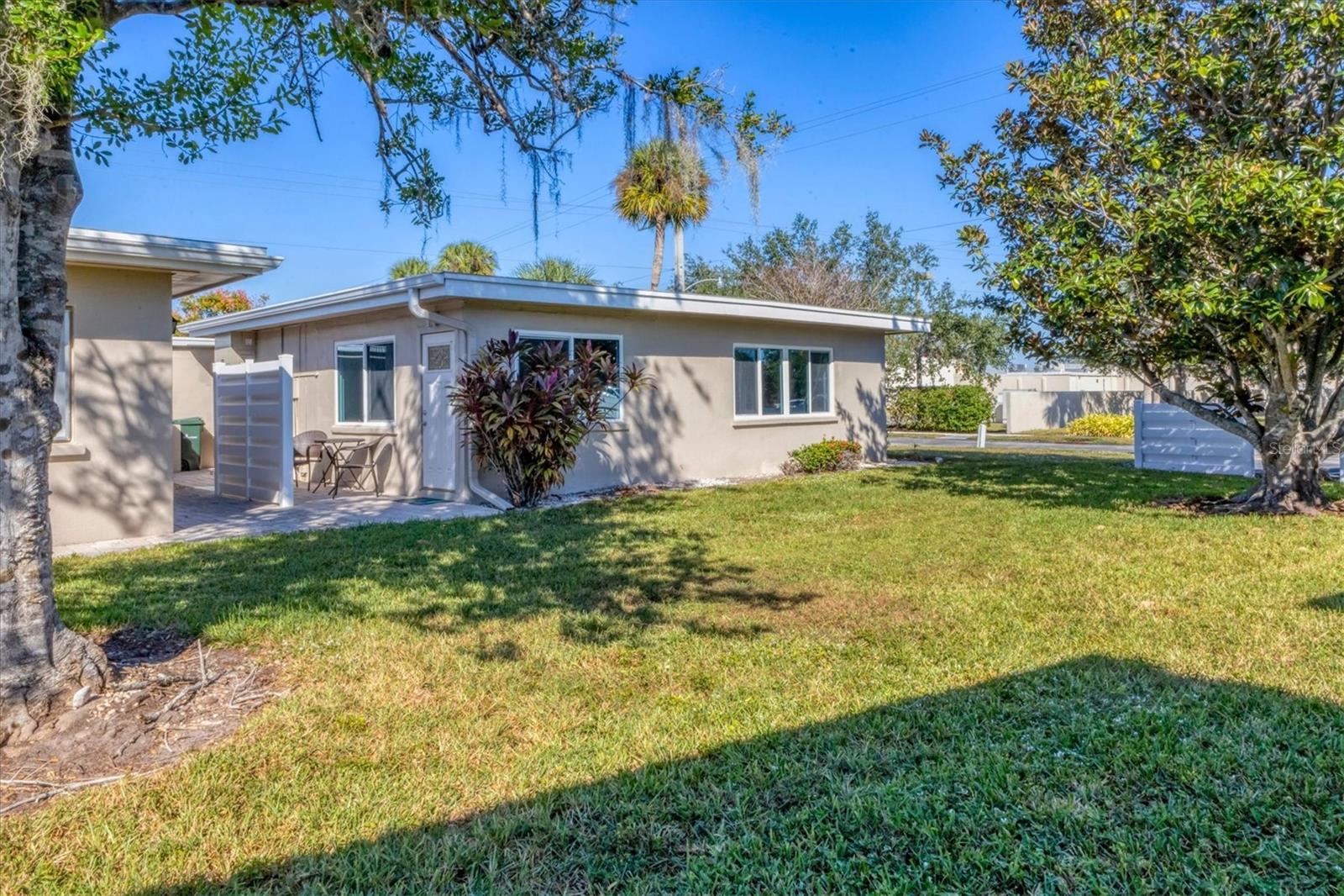 STRATHMORE VILLA STH I - Residential