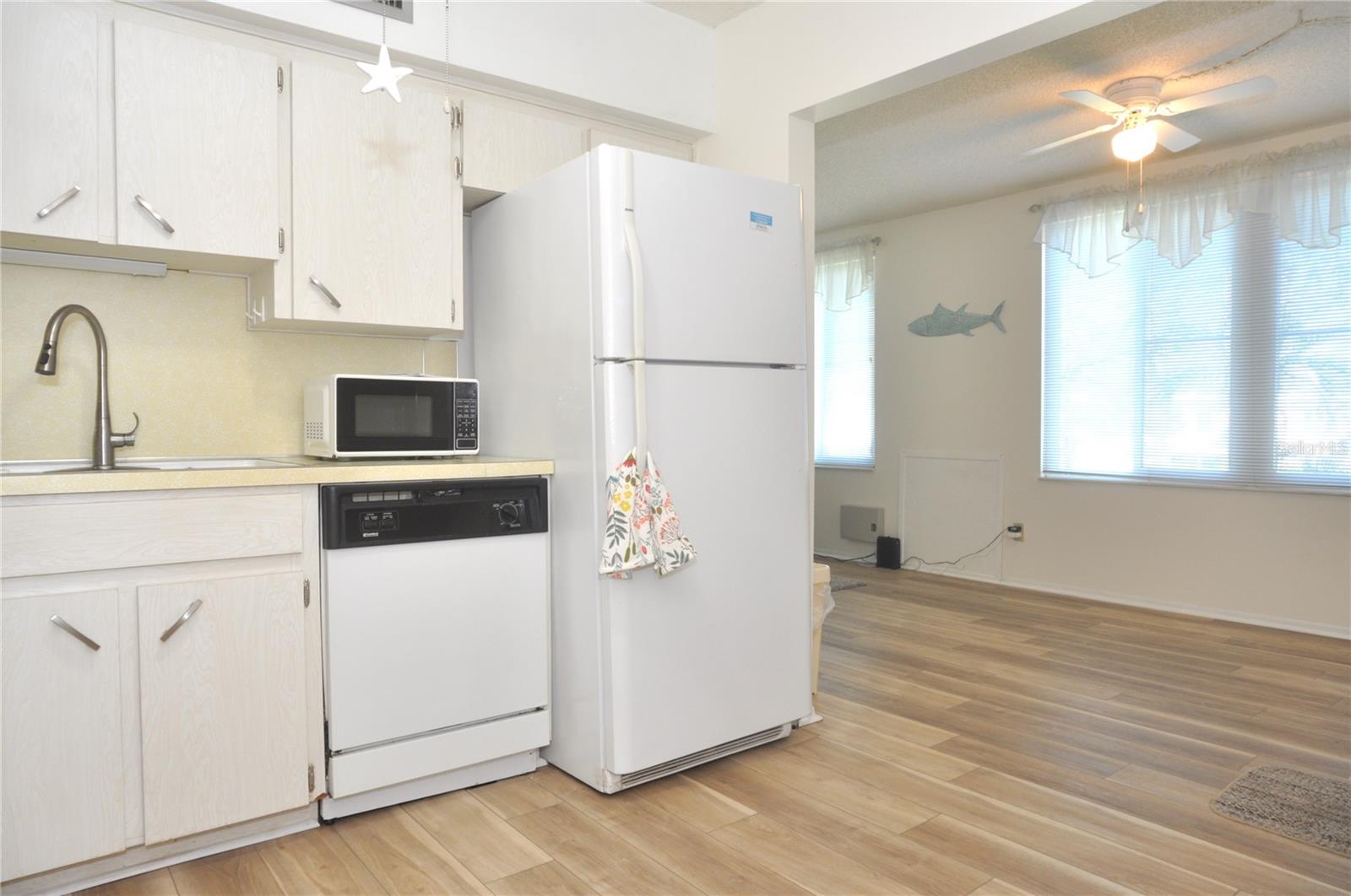 ON TOP OF THE WORLD - Residential