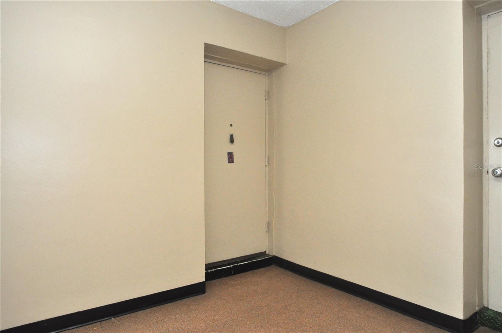 ON TOP OF THE WORLD - Residential