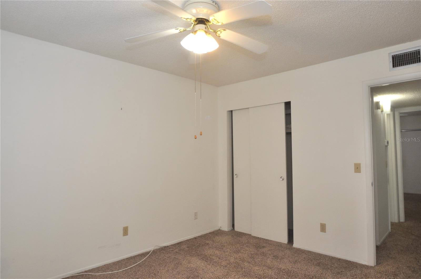 ON TOP OF THE WORLD - Residential