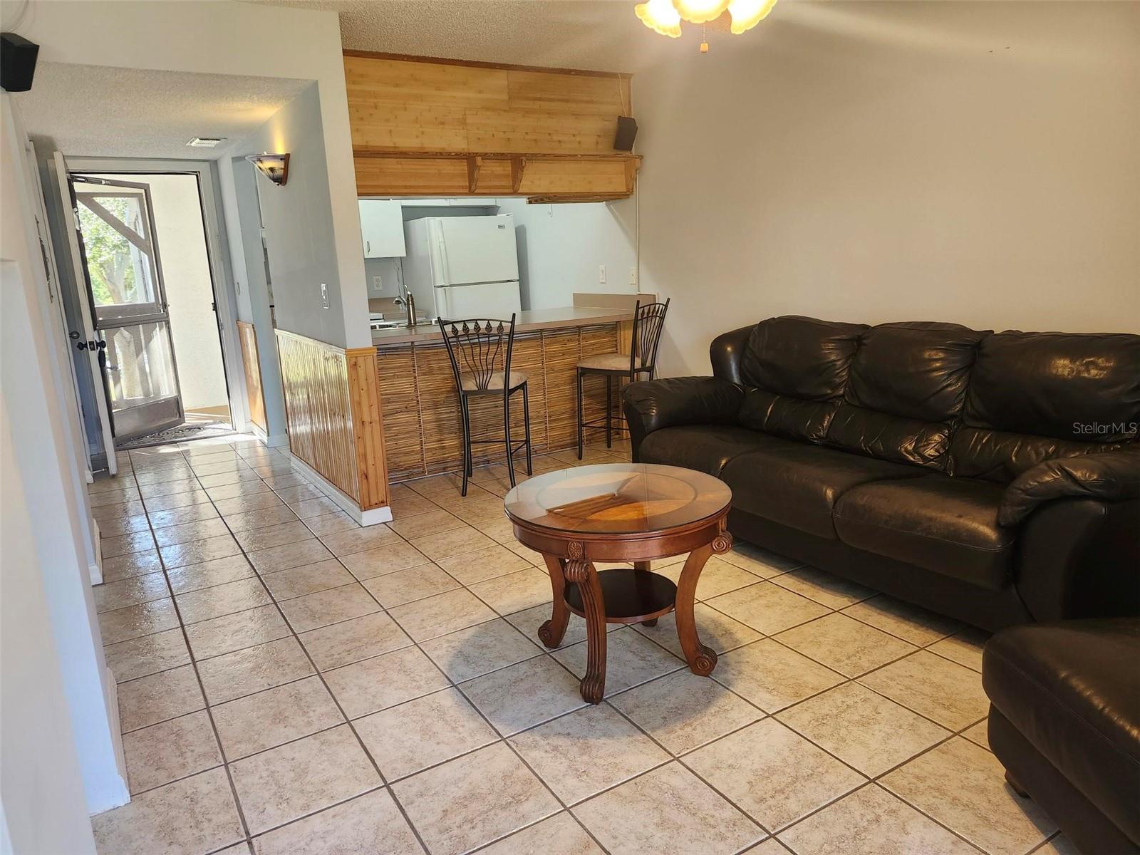 HARBOUR TOWNE CONDO - Residential