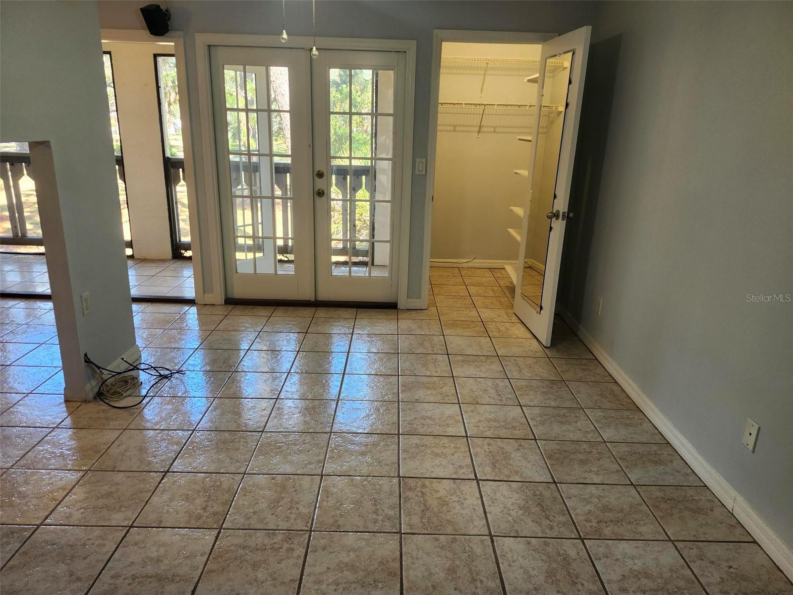 HARBOUR TOWNE CONDO - Residential