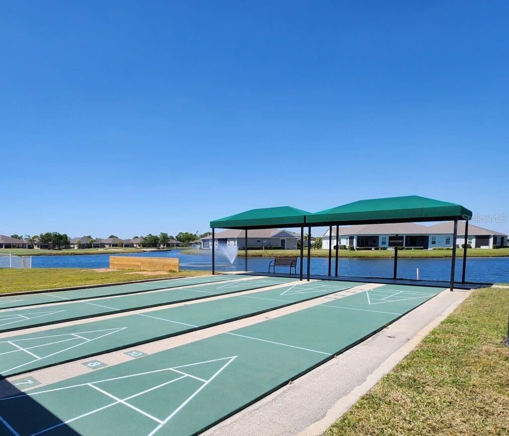 KINGS GATE PH 02 - Residential