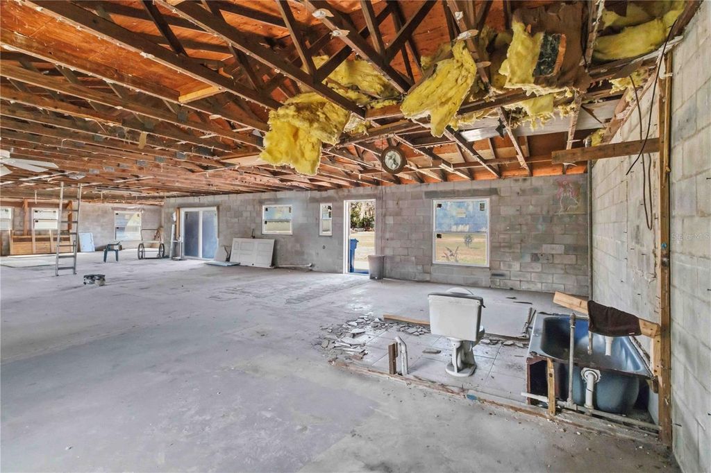 Photo of 3903 Powerline Road, Lithia, FL 33547 (MLS # TB8488220)