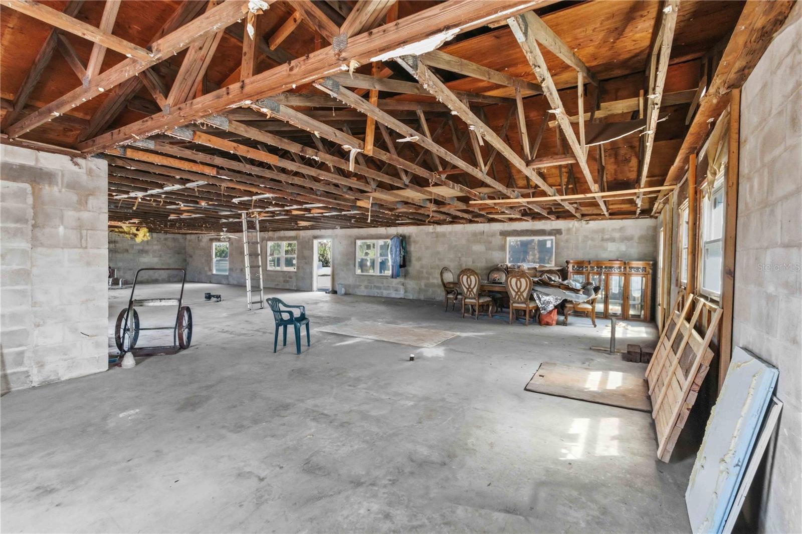 UNPLATTED - Residential