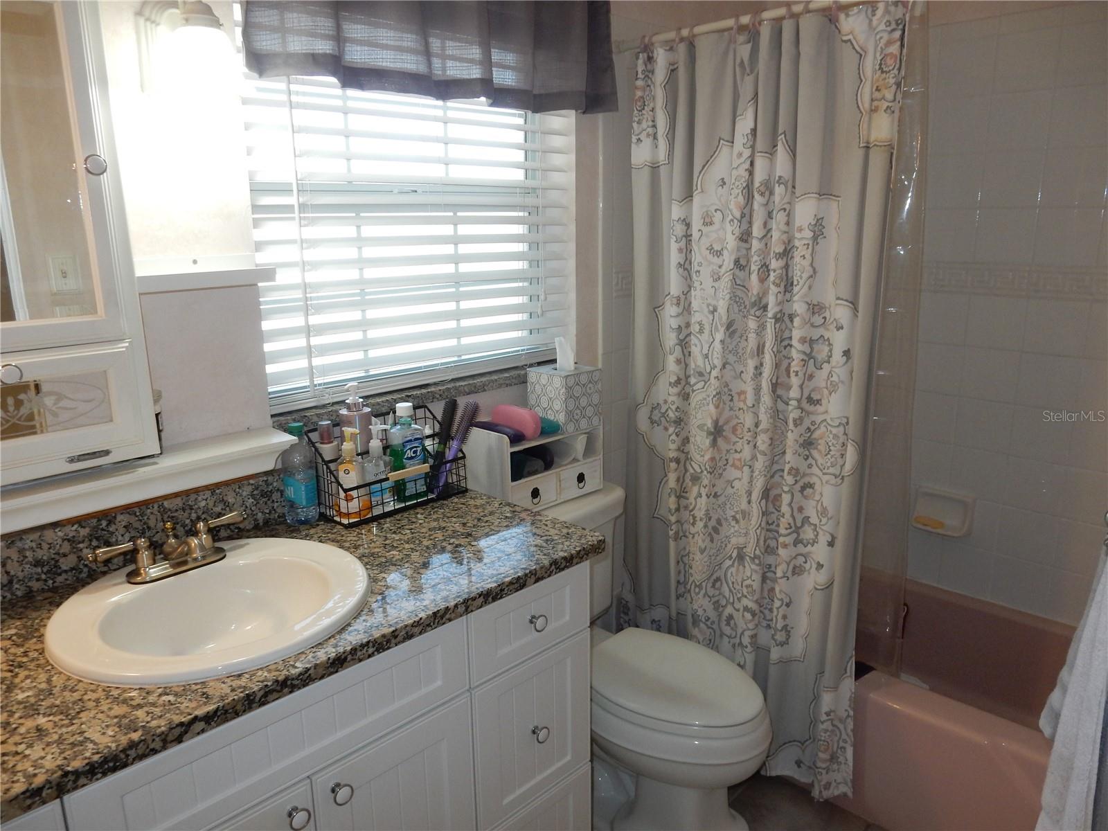 KENSINGTON PARK - Residential