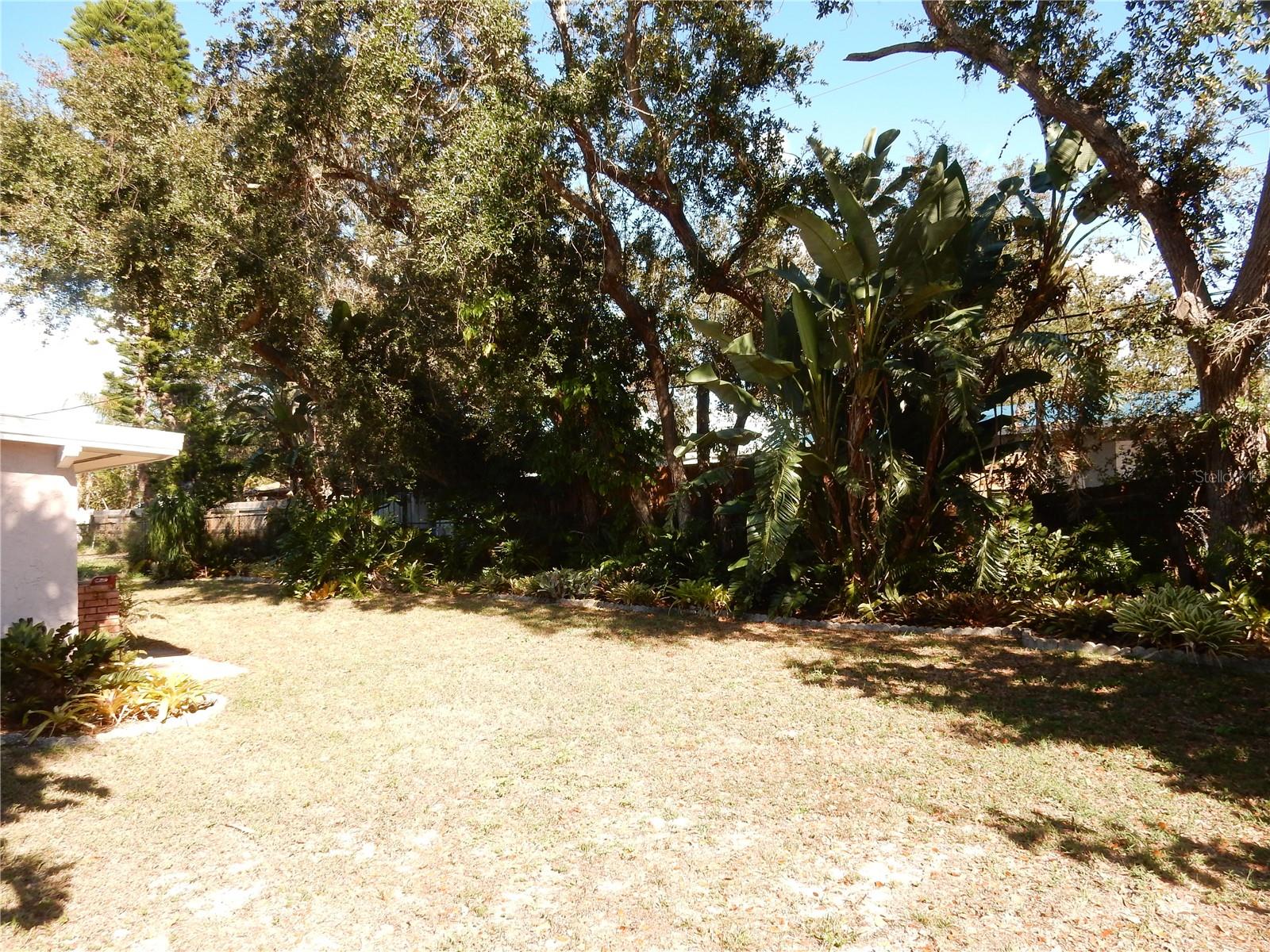 KENSINGTON PARK - Residential