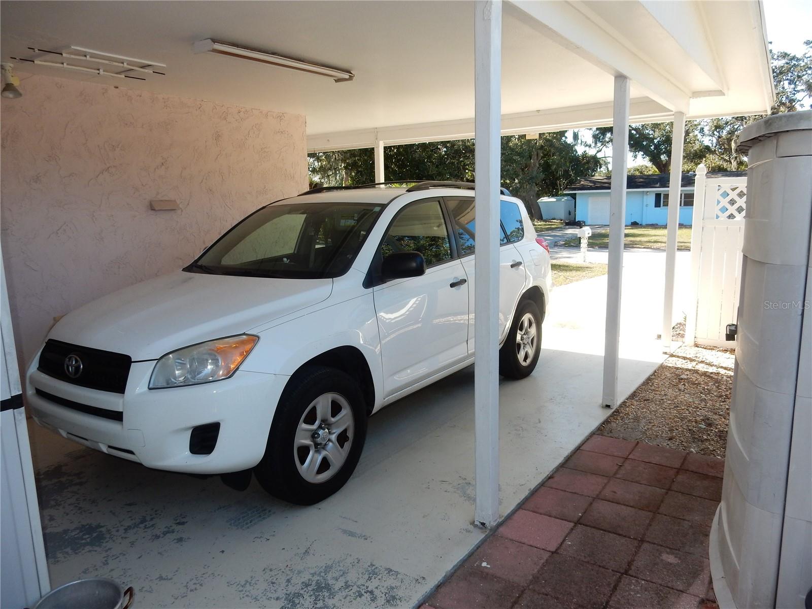 KENSINGTON PARK - Residential