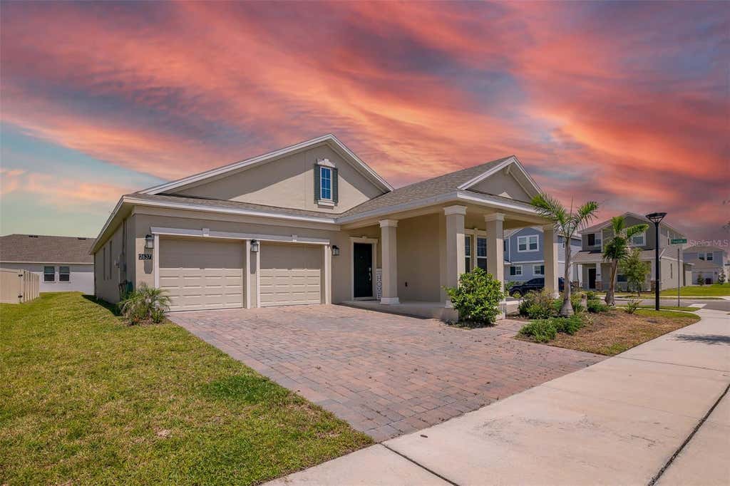 Photo of 2637 Peace Of Mind Avenue, Kissimmee, FL 34744 (MLS # S5156433)