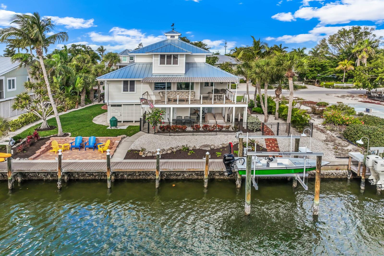 HARBOR DRIVE WATERWAYS - Residential