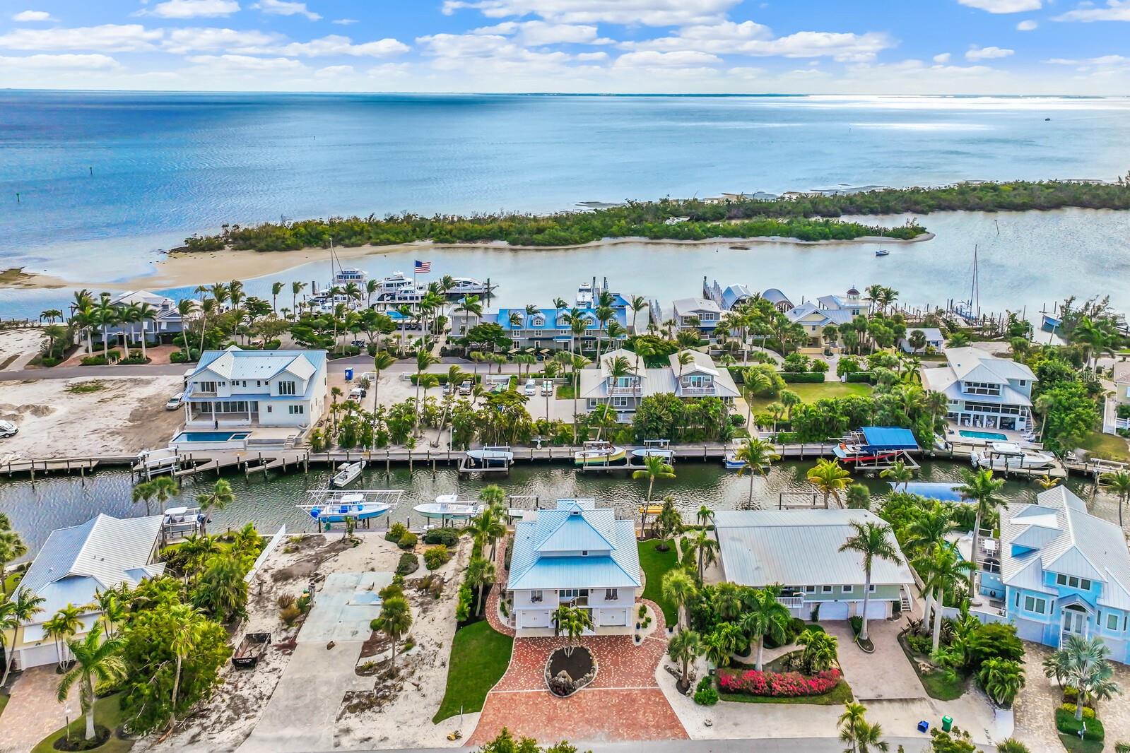 HARBOR DRIVE WATERWAYS - Residential