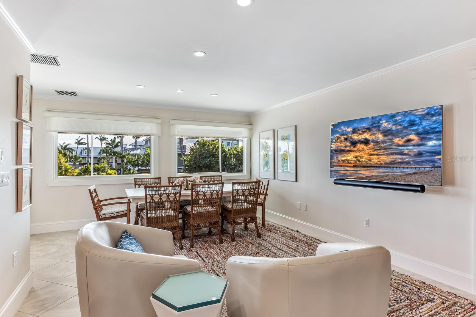 HARBOR DRIVE WATERWAYS - Residential