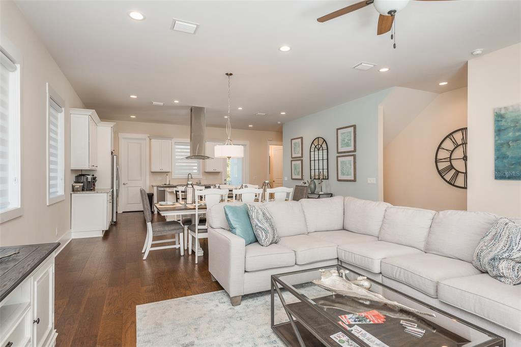 1413 BAYSHORE BOULEVARD 11