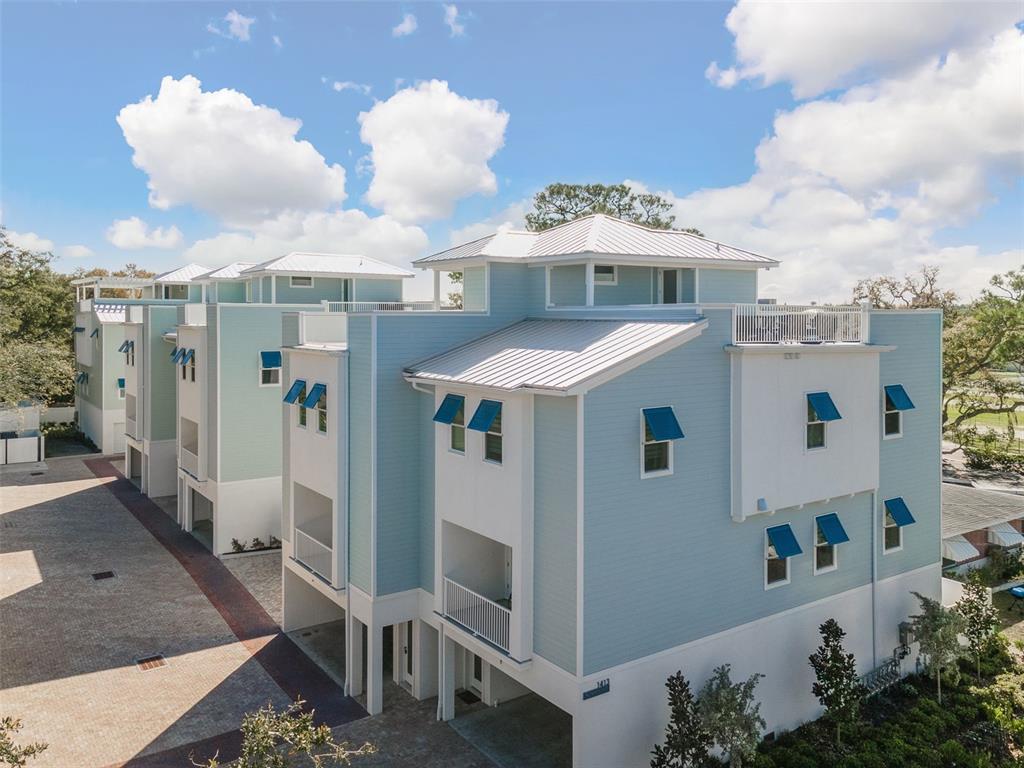 1413 BAYSHORE BOULEVARD 11