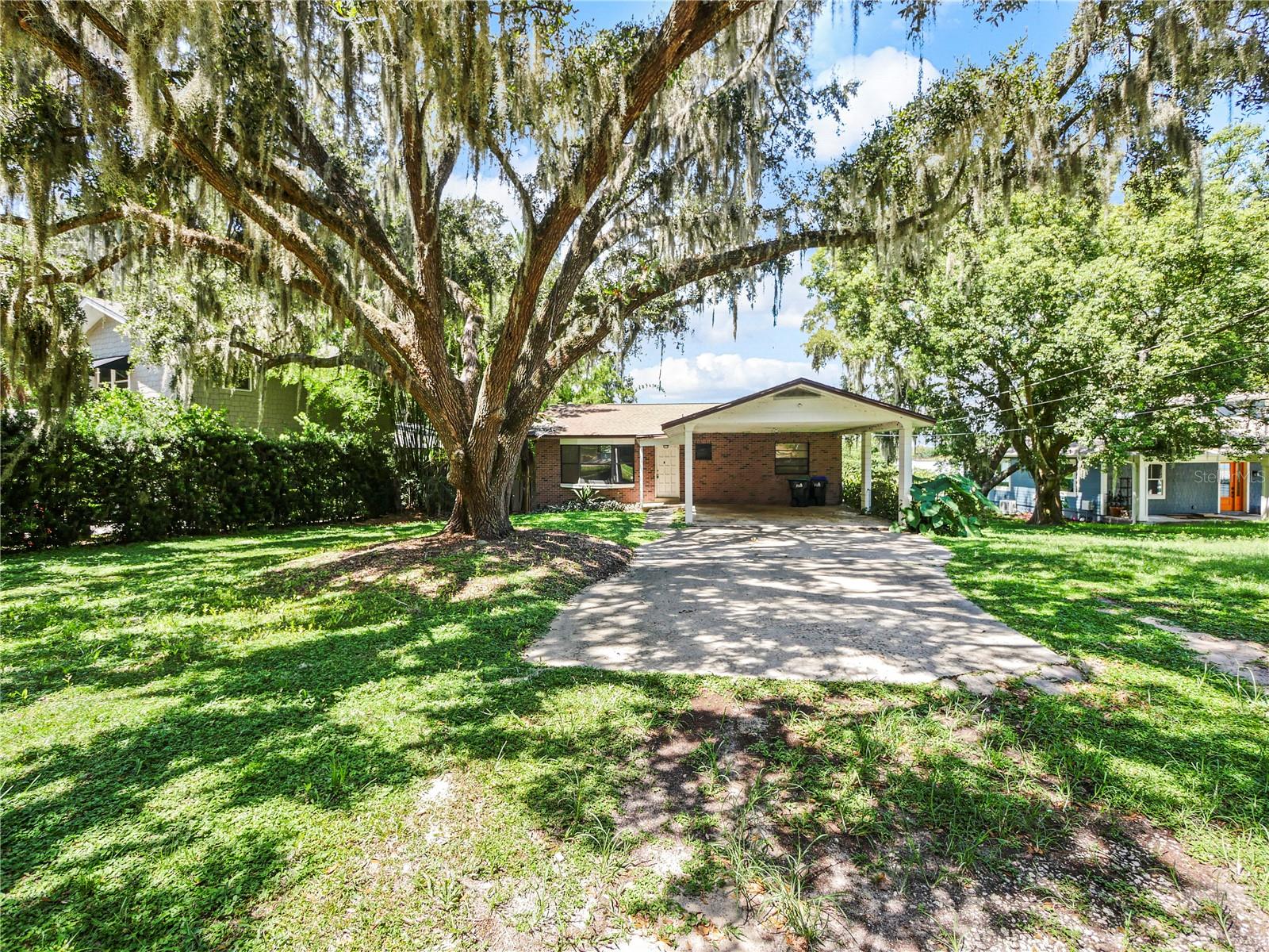 38 LIVE OAK ROAD