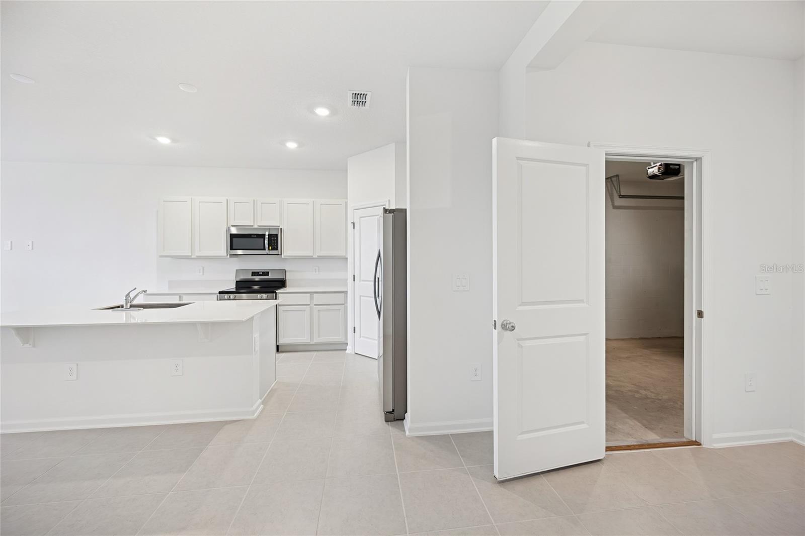 BRENTWOOD TOWNHOMES - Residential Lease