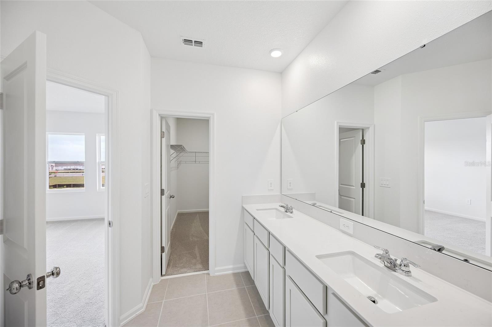 BRENTWOOD TOWNHOMES - Residential Lease