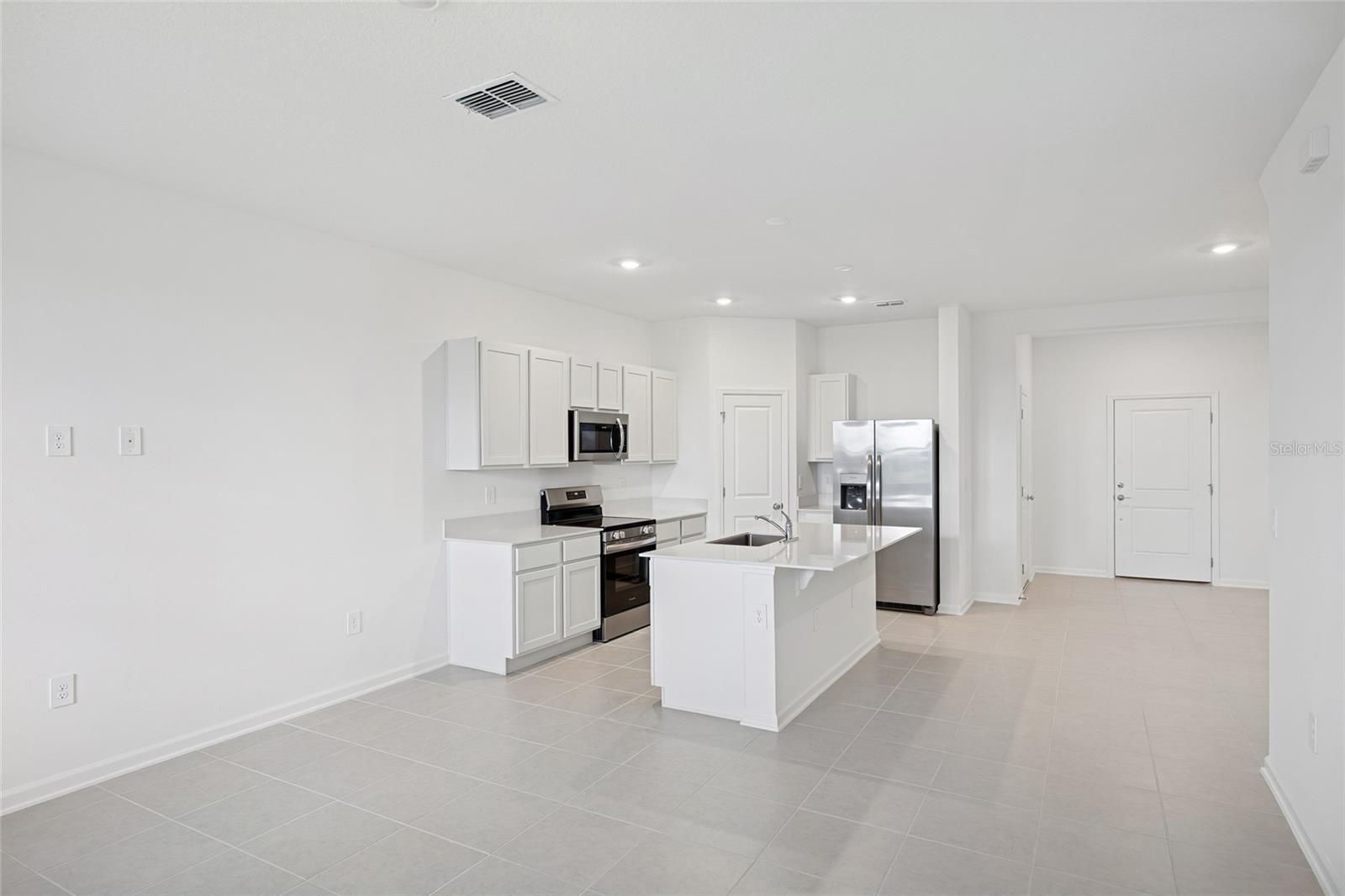 BRENTWOOD TOWNHOMES - Residential Lease