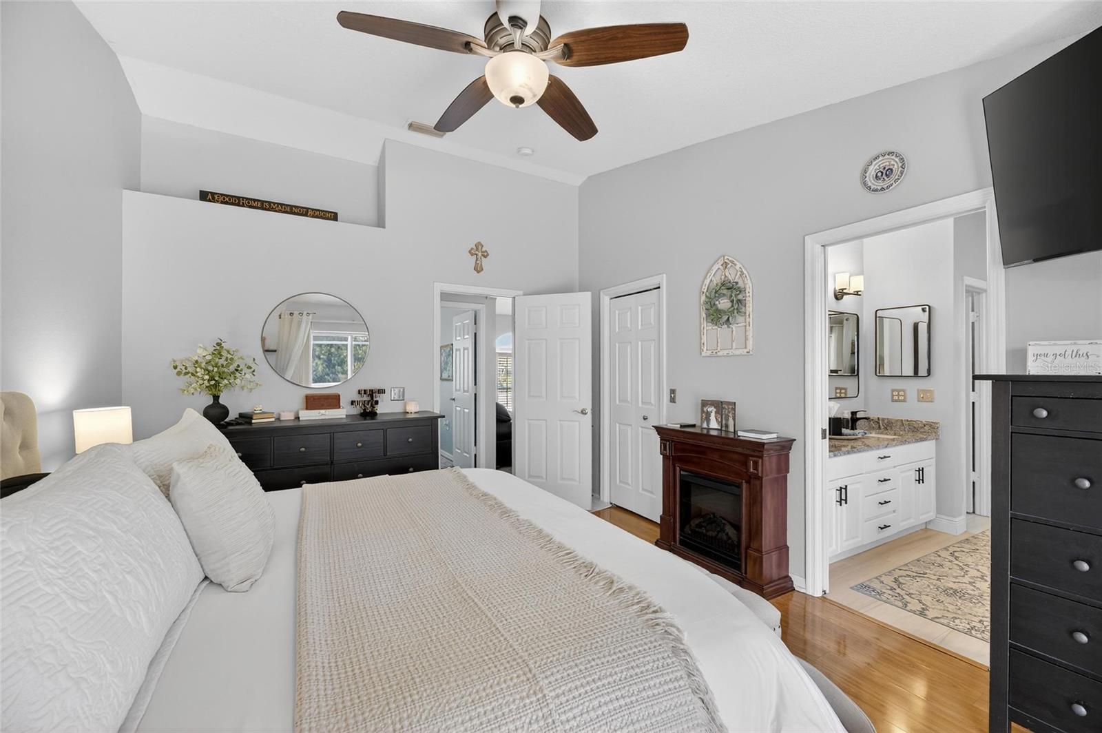 BOYETTE SPRINGS - Residential