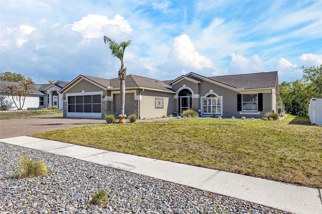 Photo of 12828 Raysbrook Drive, Riverview, FL 33569 (MLS # TB8491499)