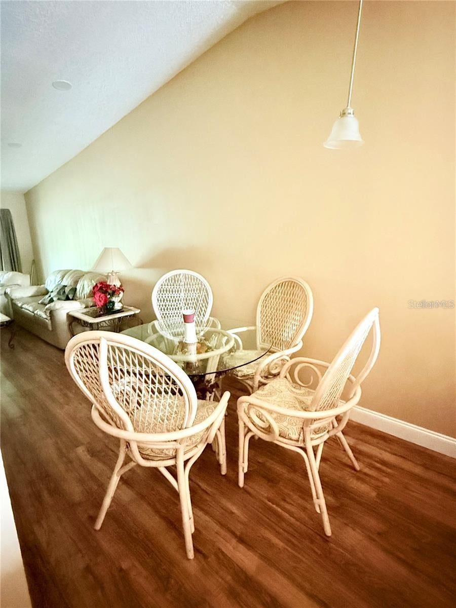 963 STUCKI TERRACE