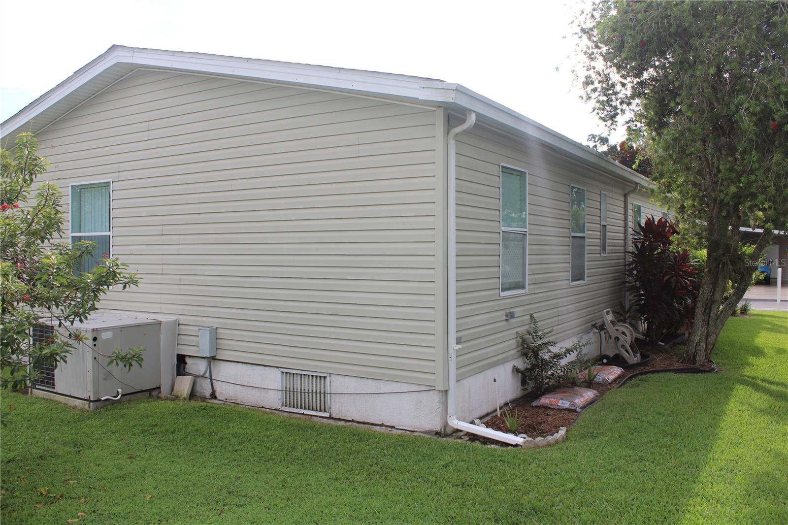 TERRA SIESTA MOBILE HOME PARK CO-OP - Residential Lease