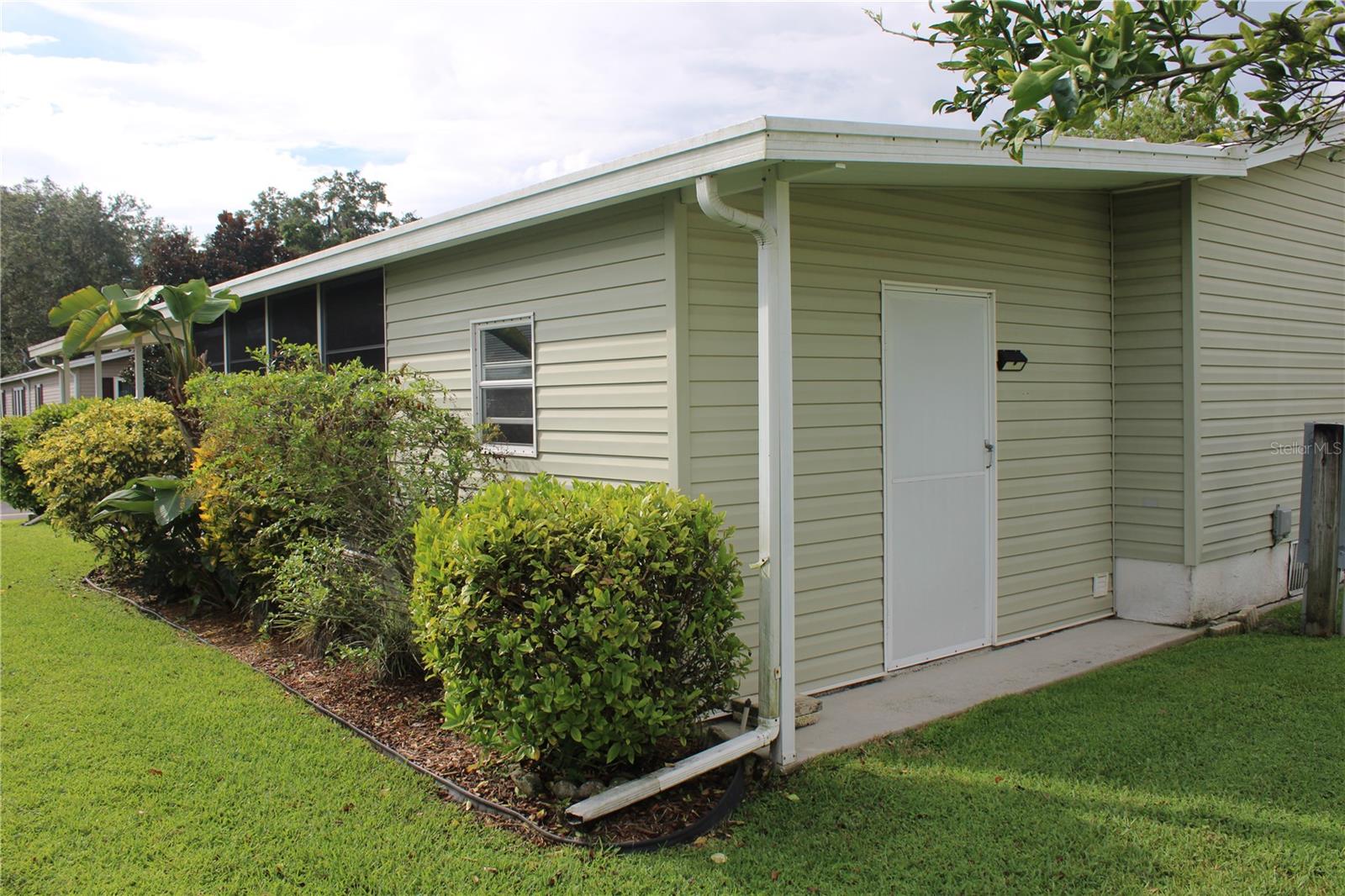 TERRA SIESTA MOBILE HOME PARK CO-OP - Residential Lease