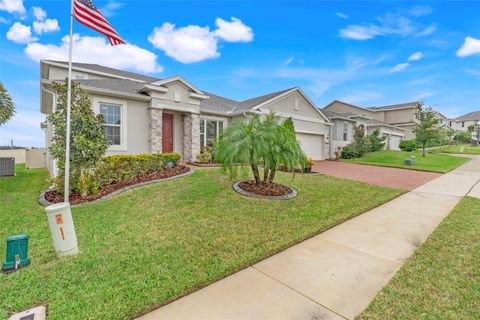 A home in MINNEOLA