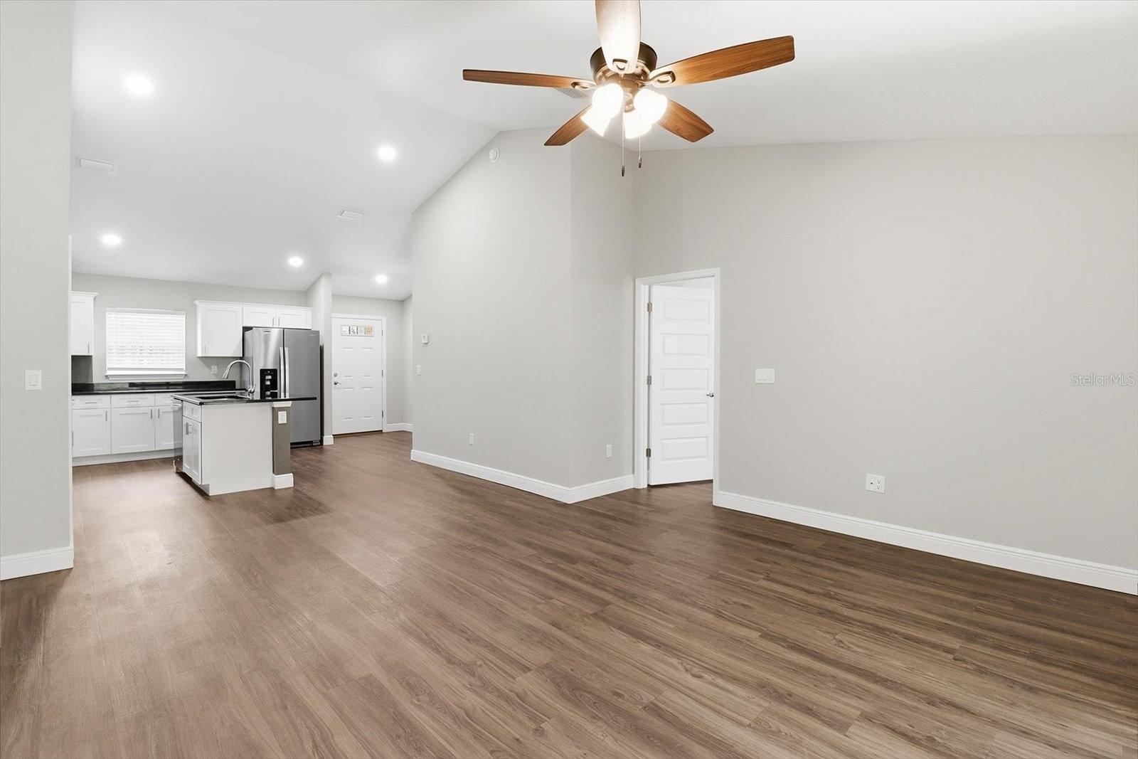 CITRUS SPGS UNIT 01 - Residential